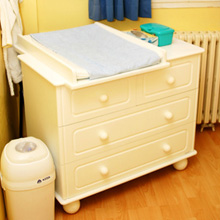 Comment choisir la table à langer idéale pour Bébé - Le Blog Wesco