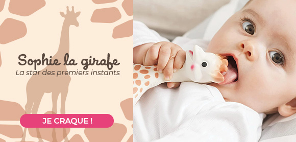 Sophie la girafe, la star des premiers moments de bébé